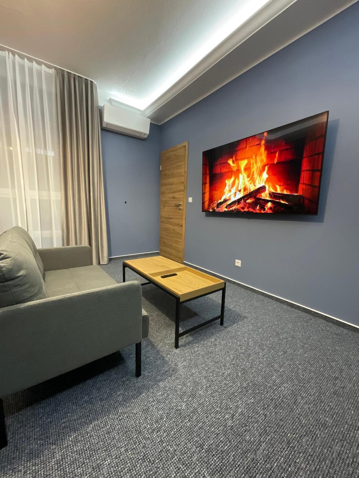 Hotel Residenz Luxury Apartments Metzingen  Exteriör bild